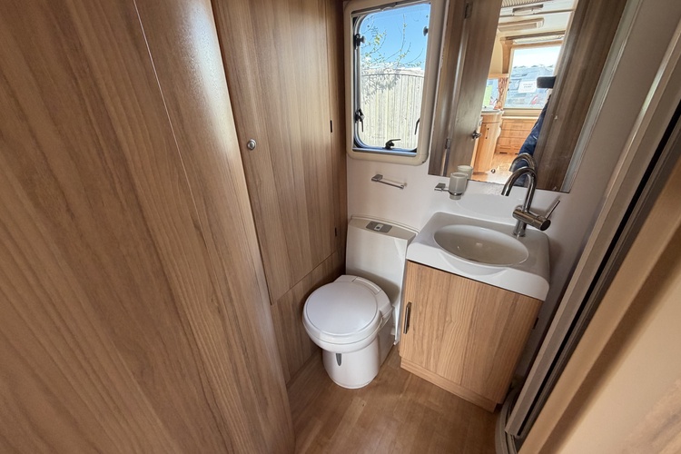 Bailey Unicorn Cadiz